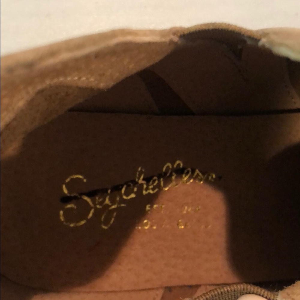 NWOT Anthropologie Seychelle's Tan Chelsea booties - Picture 8 of 8